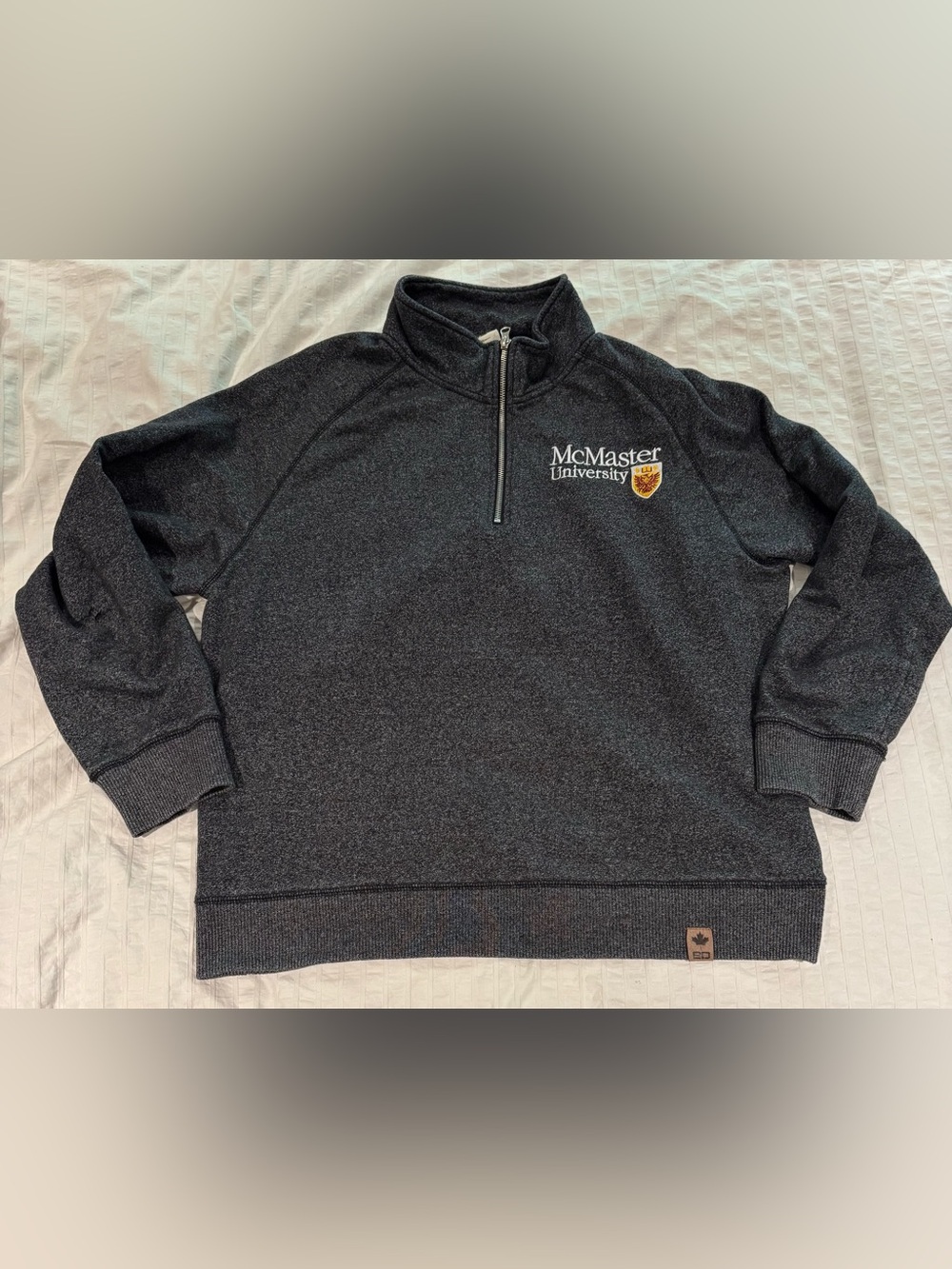 McMaster University 1/4 Zip Sweatshirt Men’s Size XXL Charcoal Gray Cotton Blend